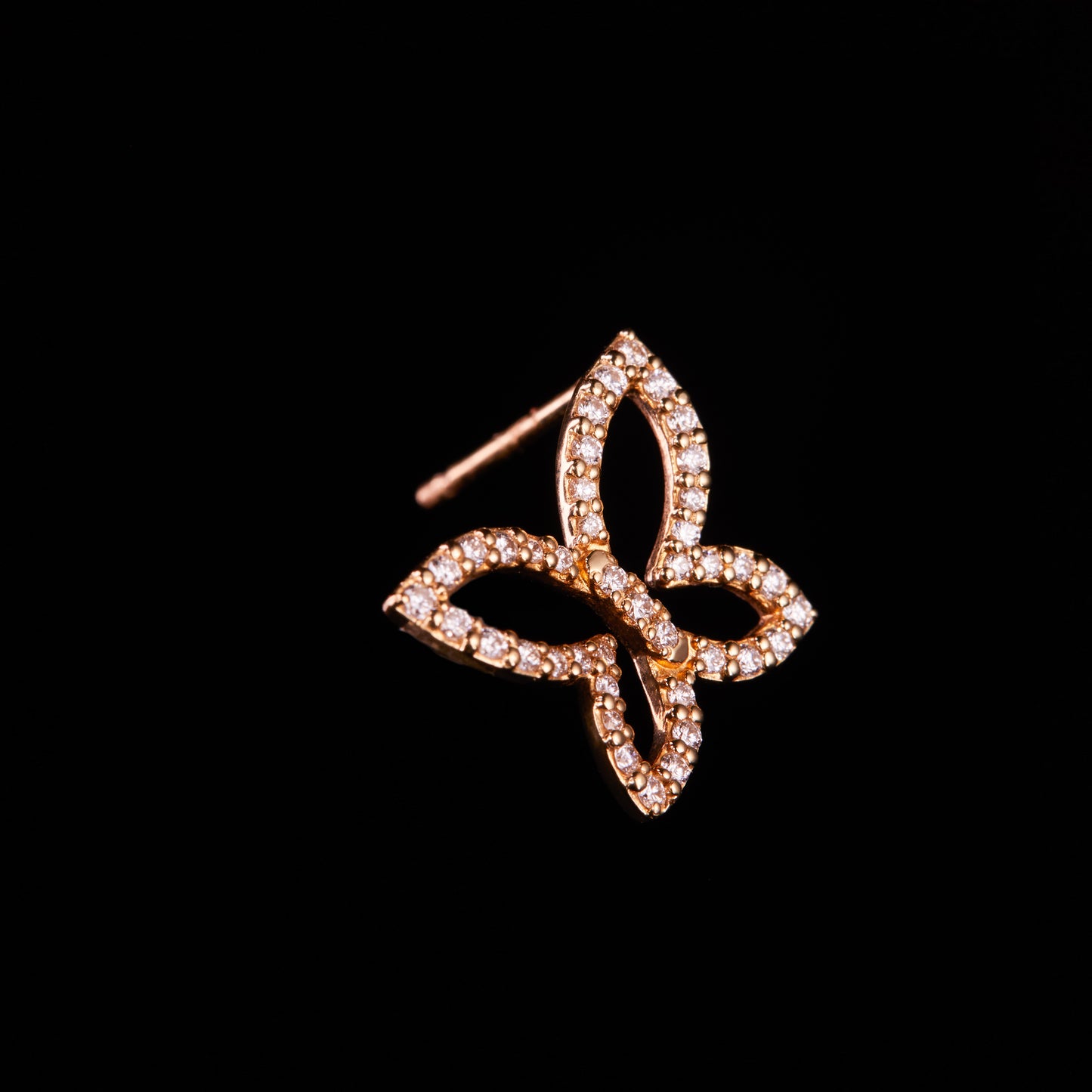 Butterfly ピアス Open